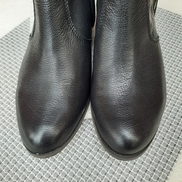 Sole Bound Baretraps Uriel Side Zip Boots Comfort Ankle Booties 10 Black NEW - Picture 10 of 10